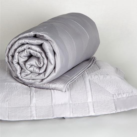 solid bedding satin quilted bedspread
