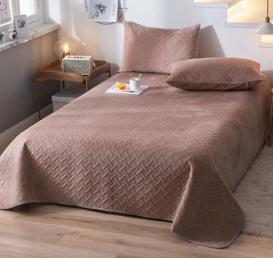 velvet pinsonic quilt bedspreds